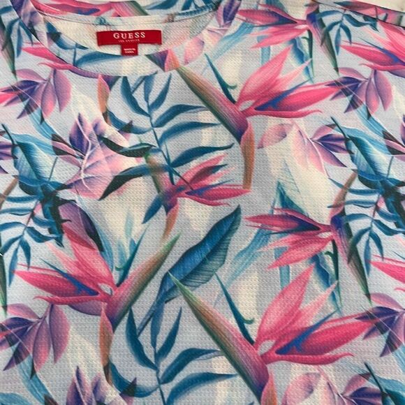 NWT Guess “Birds of Paradise” Floral T Shirt Mens XL - Picture 4 of 12